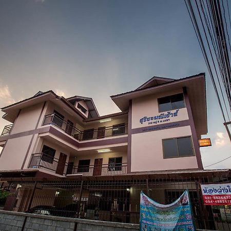 Hotel Suriyamanee House Mae Rim Esterno foto