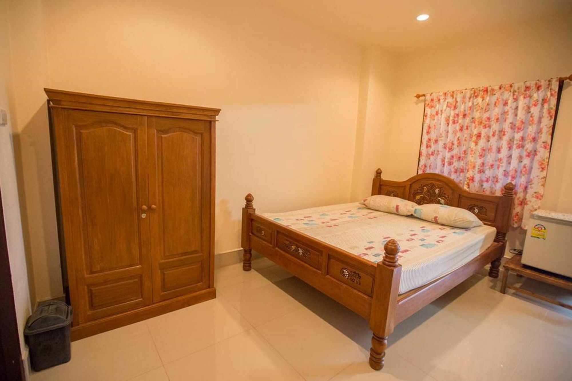 Hotel Suriyamanee House Mae Rim Esterno foto