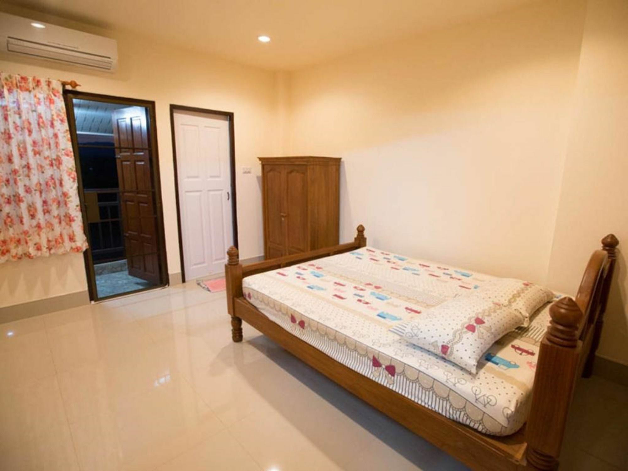 Hotel Suriyamanee House Mae Rim Esterno foto